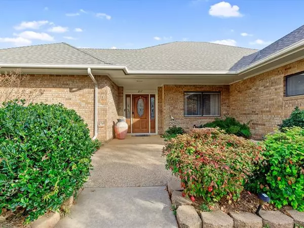 Keene, TX 76059,217 Mistletoe Lane