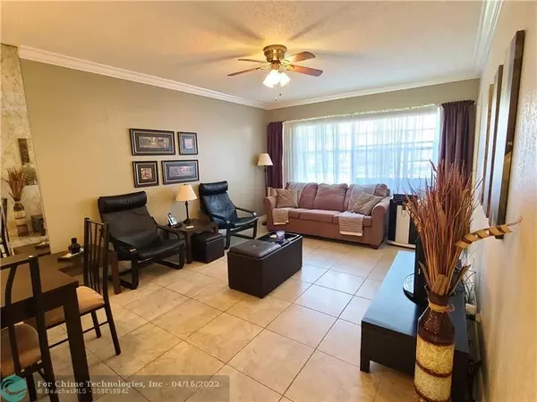 Lauderdale Lakes, FL 33313,5061 W Oakland Park Blvd  #106