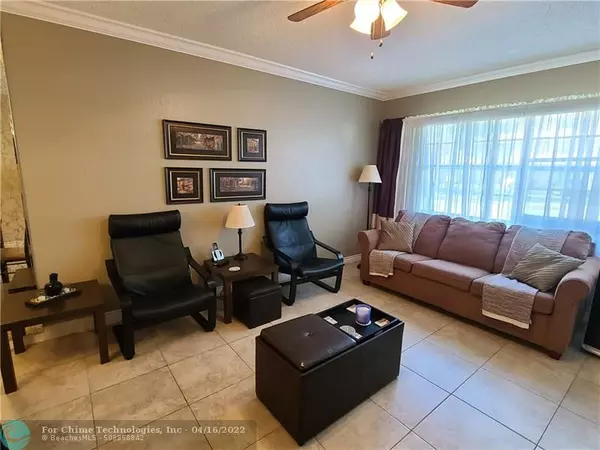 Lauderdale Lakes, FL 33313,5061 W Oakland Park Blvd  #106