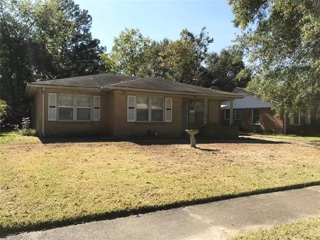 2027 Alma Street, Shreveport, LA 71108