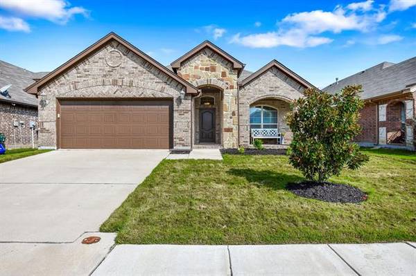 820 Cypress Hill Drive, Little Elm, TX 75068