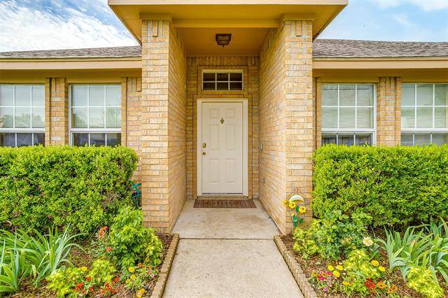 433 Asbury Drive, Saginaw, TX 76179