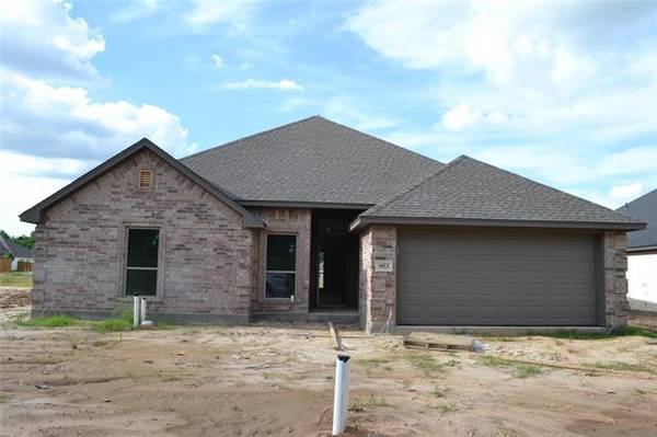 953 Avagail, Springtown, TX 76082