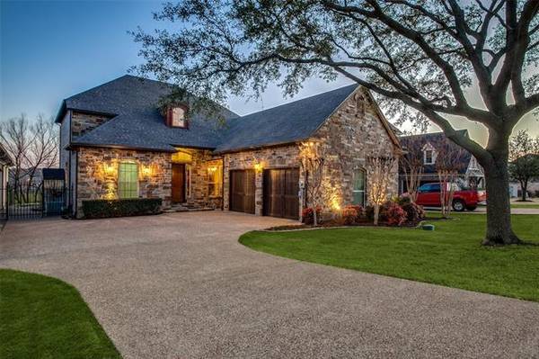 2734 Point View, Cedar Hill, TX 75104