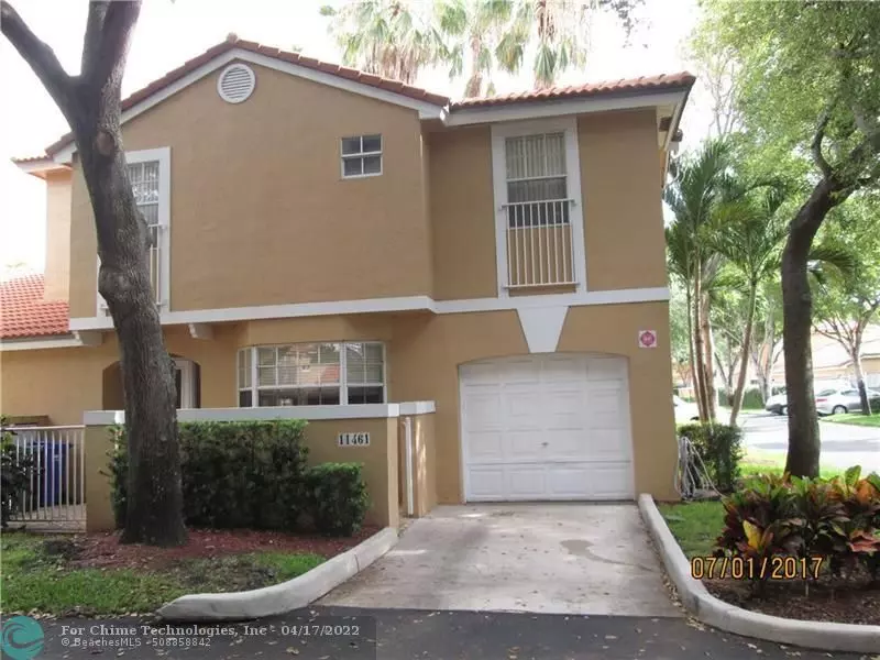 Coral Springs, FL 33071,11461 Lakeview Dr.  #8A