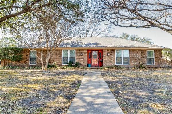 313 Xavier Drive, Garland, TX 75043