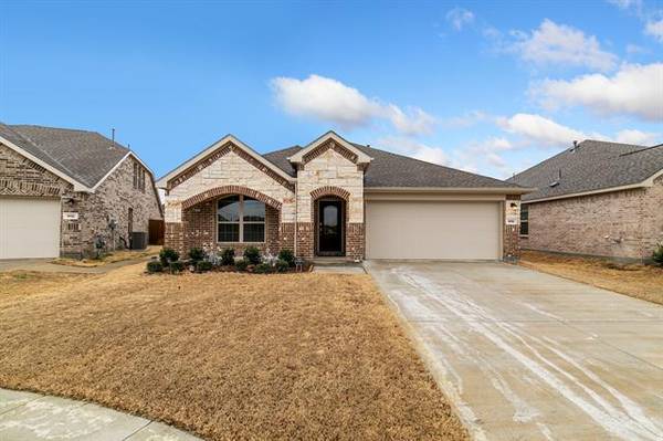 9110 Fieldview Court, Arlington, TX 76002