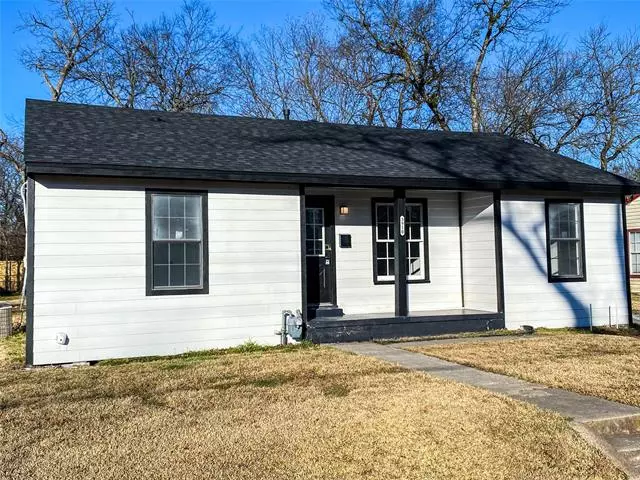 3910 Henderson Street, Greenville, TX 75401