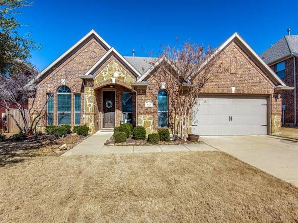 614 Carnaby Court, Roanoke, TX 76262