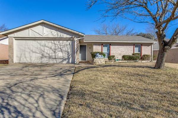 1113 Tracy Lane, Lancaster, TX 75134