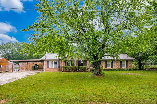 309 Berryhill Drive, Springtown, TX 76082