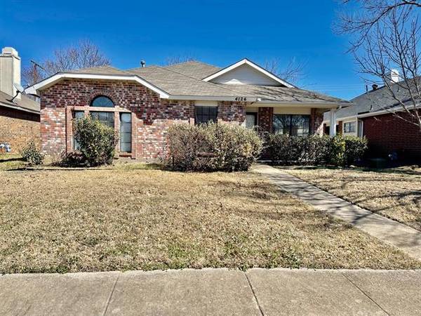 4126 Tarpon Lane, Grand Prairie, TX 75052