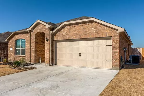 Fort Worth, TX 76131,9321 Doverglen Drive