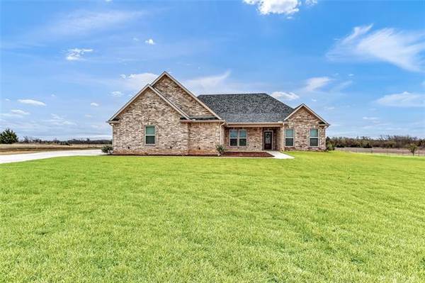 1001 Johnson Trail, Bells, TX 75414