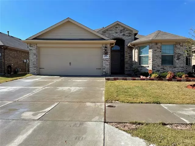 6929 Tide Lane, Fort Worth, TX 76179