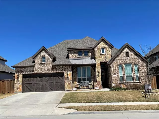 10330 Trail Ridge Drive, Fort Worth, TX 76126