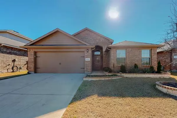 6353 Spokane Drive, Fort Worth, TX 76179