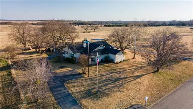 2309 County Road 1106, Rio Vista, TX 76093