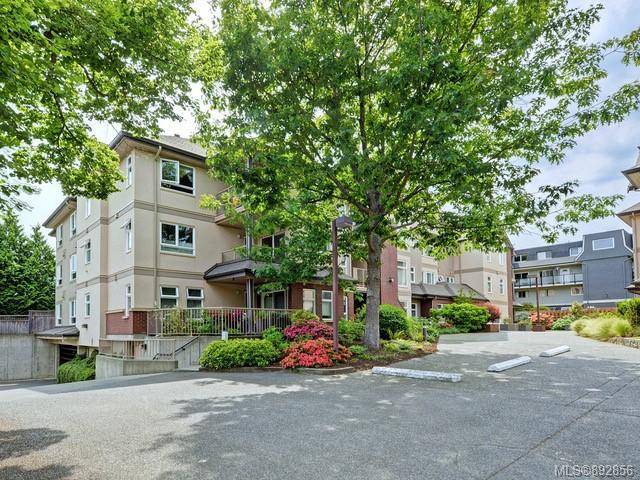 Esquimalt, BC V9A 2T7,835 Selkirk Ave #203