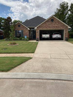 3223 Grand Lake Drive, Bossier City, LA 71111