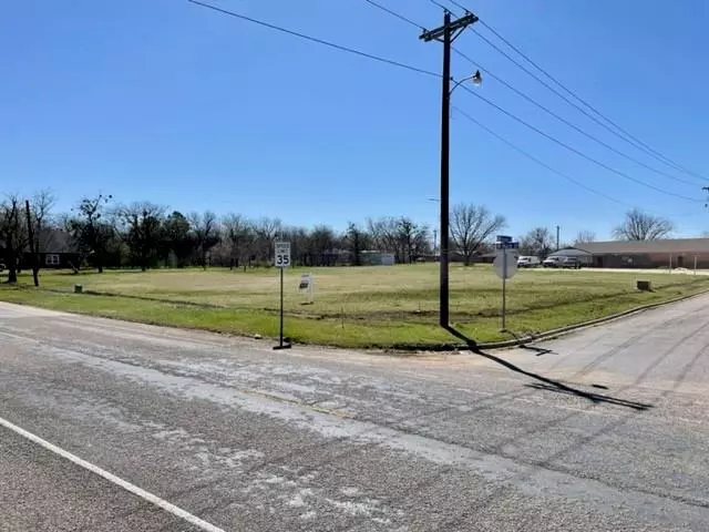 Whitesboro, TX 76273,0000 W Main Street