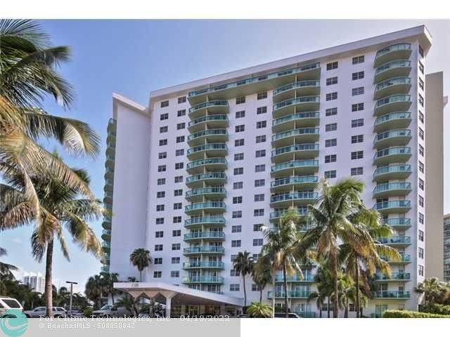 Sunny Isles Beach, FL 33160,19380 Collins Ave  #PH14