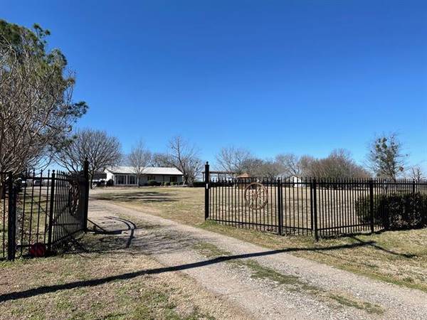 8992 County Road 2584,  Royse City,  TX 75189