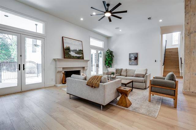 Fort Worth, TX 76109,3516 Briarhaven Road