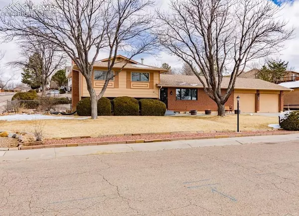 Pueblo, CO 81008,4038 Valley DR