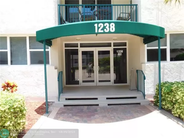 Hillsboro Beach, FL 33062,1238 Hillsboro Mile  #210