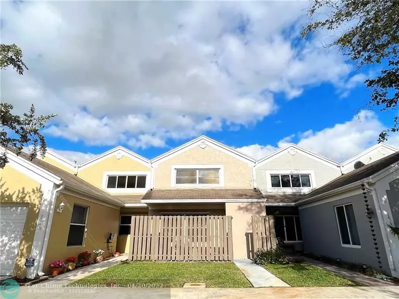 1341 NW 123rd Ter, Pembroke Pines, FL 33026