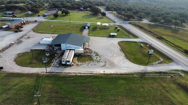 1075 US Highway 380 E, Graham, TX 76450