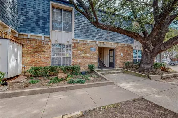 515 W Lookout Drive #112, Richardson, TX 75080