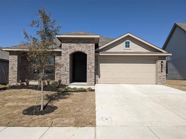 736 Turtle Creek Park Trail, Alvarado, TX 76009