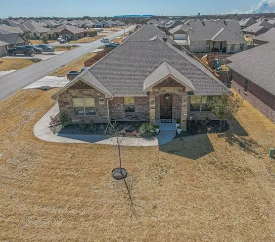 Granbury, TX 76049,3216 McCoy Lane