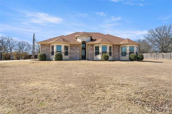 571 Daisy Road, Midlothian, TX 76065