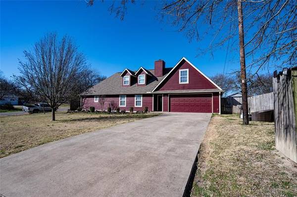 380 S Sherman Avenue, Van Alstyne, TX 75495