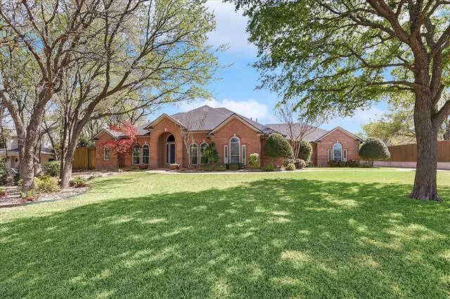 304 Woodland Trail, Keller, TX 76248