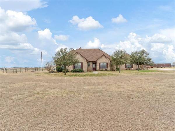 7720 County Road 1205, Rio Vista, TX 76093