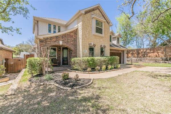 604 Camden Court, Euless, TX 76039