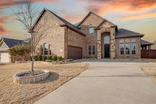 417 Noble Nest Drive, Midlothian, TX 76065