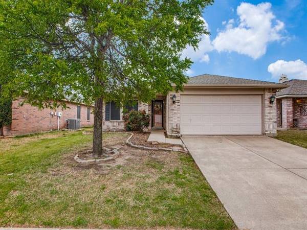 2704 White Pine Drive, Little Elm, TX 75068