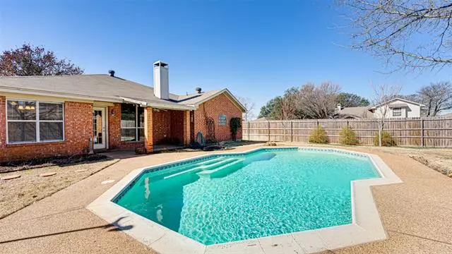 Arlington, TX 76017,6223 Vista Wood Drive