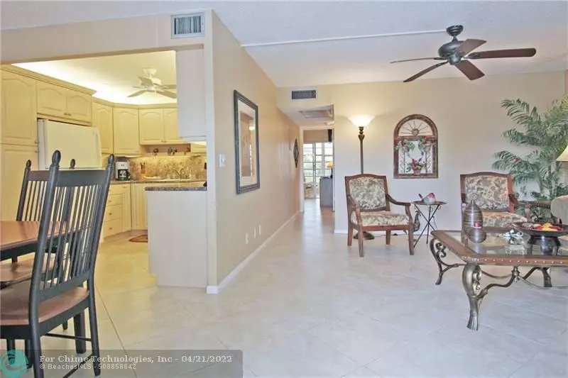 Deerfield Beach, FL 33442,2084 Oakridge U  #2084