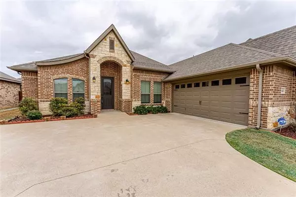 Waxahachie, TX 75165,325 Haven