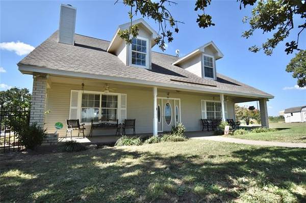 319 Campbell Lane, Springtown, TX 76082