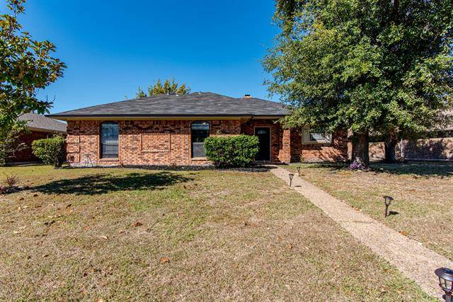 5207 Highridge Drive, Sachse, TX 75048