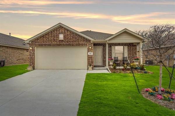 308 Westpark Drive, Anna, TX 75409