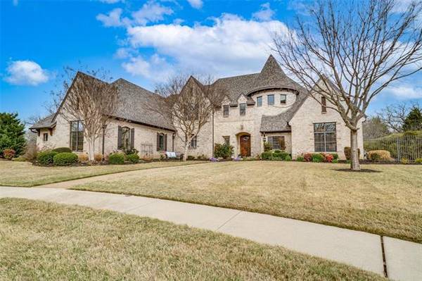 801 Glenmont Road, Keller, TX 76248