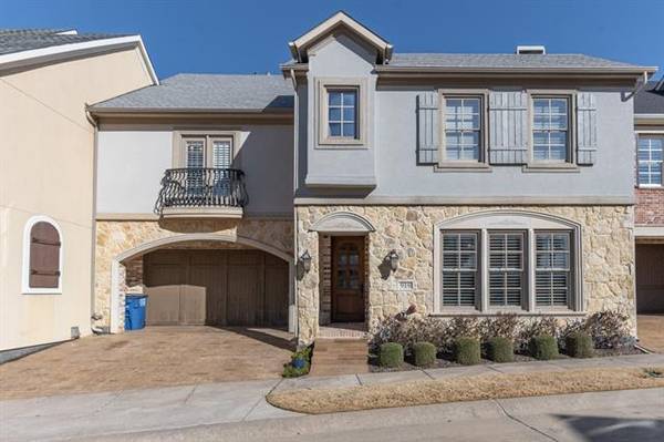 919 Grail Maiden Lane,  Lewisville,  TX 75056